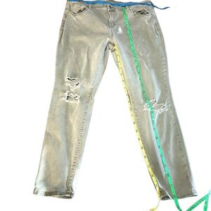 Old Navy Green Jeans size 16